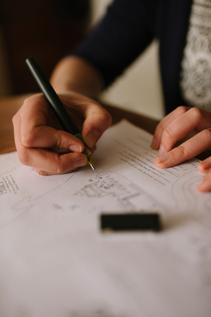 Illustratrice spécialisée dans les faire-parts de mariage