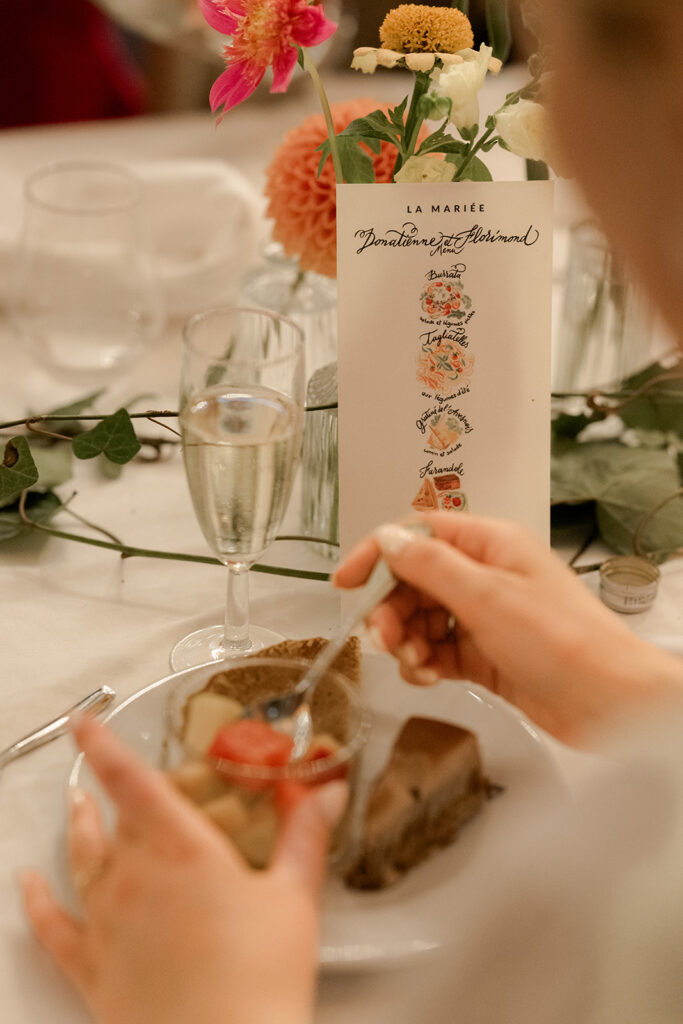 Menu de mariage original et élégant, peint à l'aquarelle